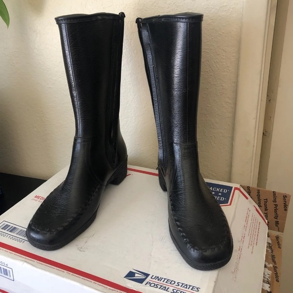 Winterproofs Shoes - Euc Sz 8 Vintage 60’s Winterproofs Nice rain boots